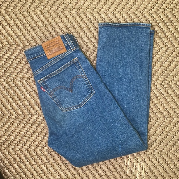 Levi's Denim - Levi - Wedgie Straight - Light Wash -  Waist 27 Length 26